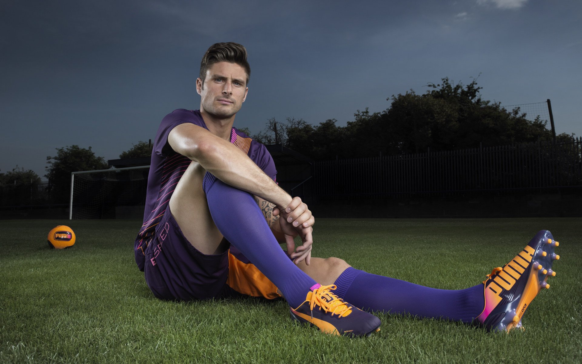 爱游戏体育app-青训比赛增加评审机制鼓励技术型球员成长，青训选拔赛