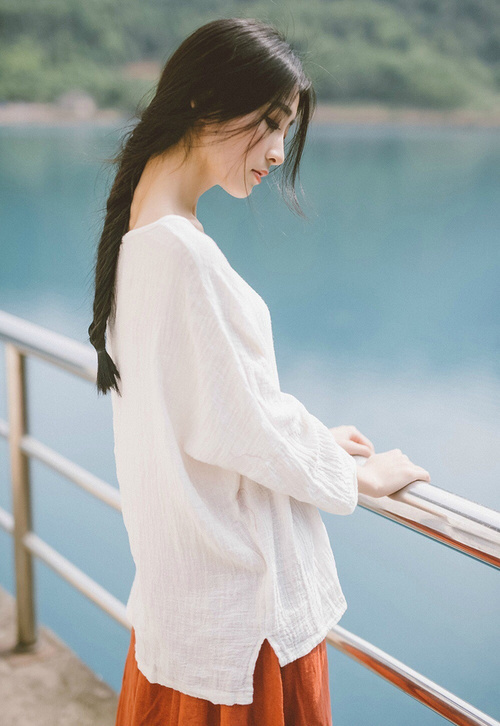 乌拉圭男足在巴黎奥运会上表现出色,赢得多场比赛,乌拉圭男子足球队